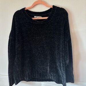 Seven7 Black Crew Neck Sweater